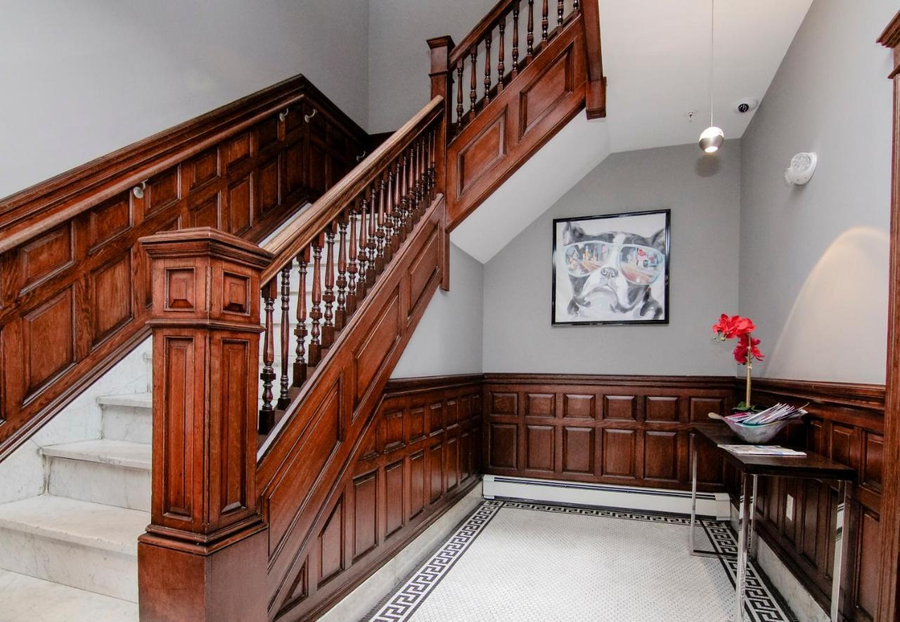 A Stylish Stay W/ A Queen Bed, Heated Floors.. #37 Brookline Exteriör bild
